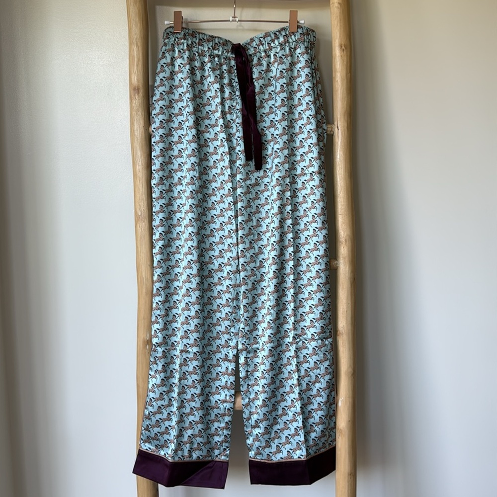 Ann Taylor Silky Horse Print Pajama Lightweight PJ Set Blue Brown Burgandy M NWT - Picture 10 of 16